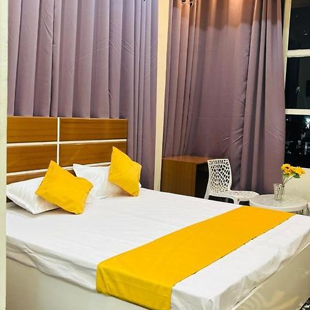 ורנאסי Himalaya Inn Guest House מראה חיצוני תמונה